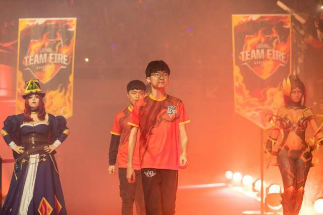 等年轻球员 等年轻球员